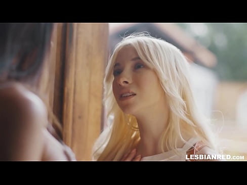 ❤️ Nwa agbọghọ na-abịa n'ụlọ a ọnwa ole na ole ka e mesịrị na-ejedebe na-eri ya stepmom si ọtụ ❌ Anal porn ☑